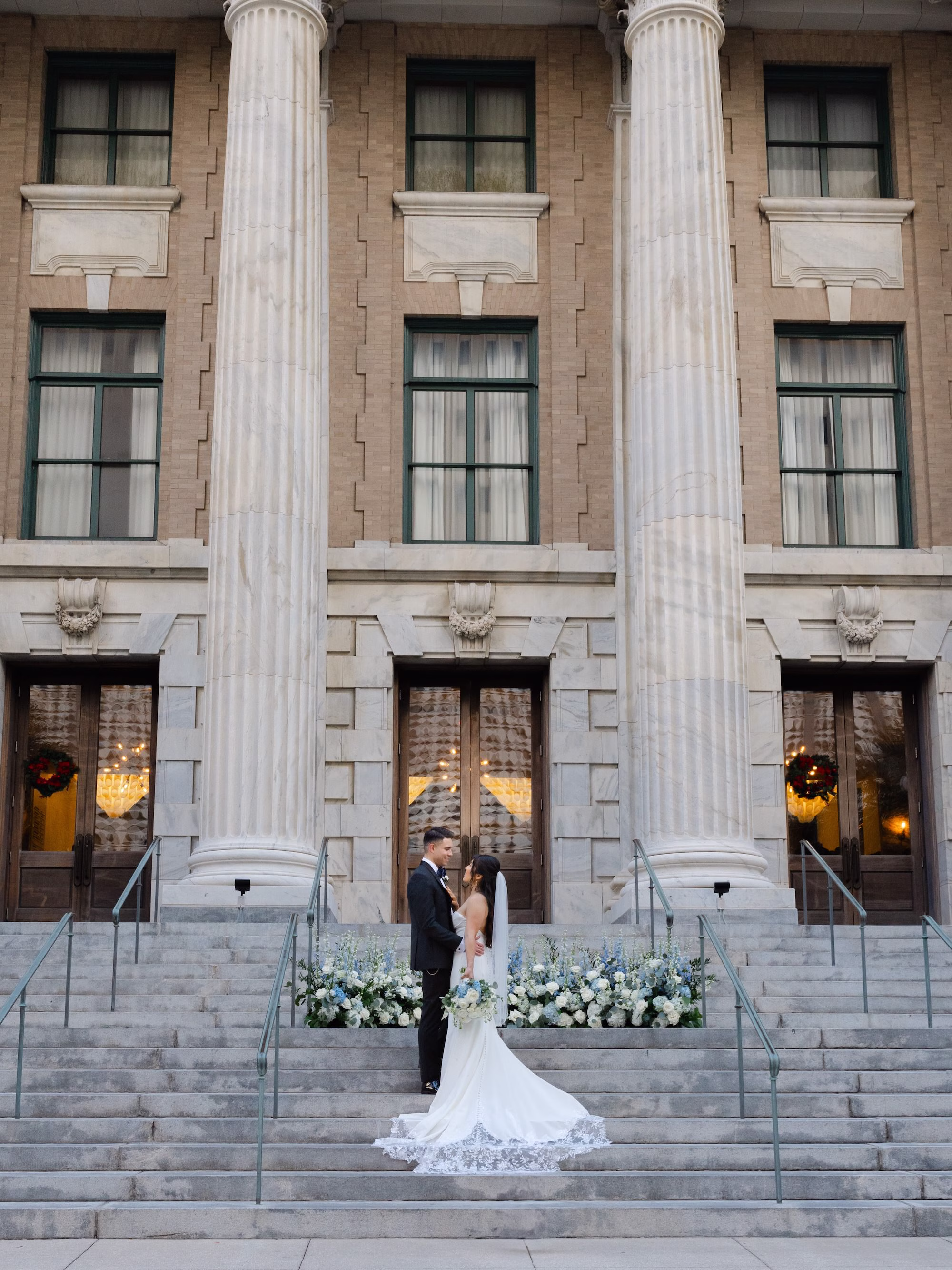 8Elegant Dusty Blue and Gold Wedding Inspiration Venue Le Meridien Tampa - Elegant, Dusty Blue and Gold Downtown Tampa Wedding | Le Méridien Tampa Bride and Groom Wedding Portrait | Tampa Bay Event Venue Le Meridien
